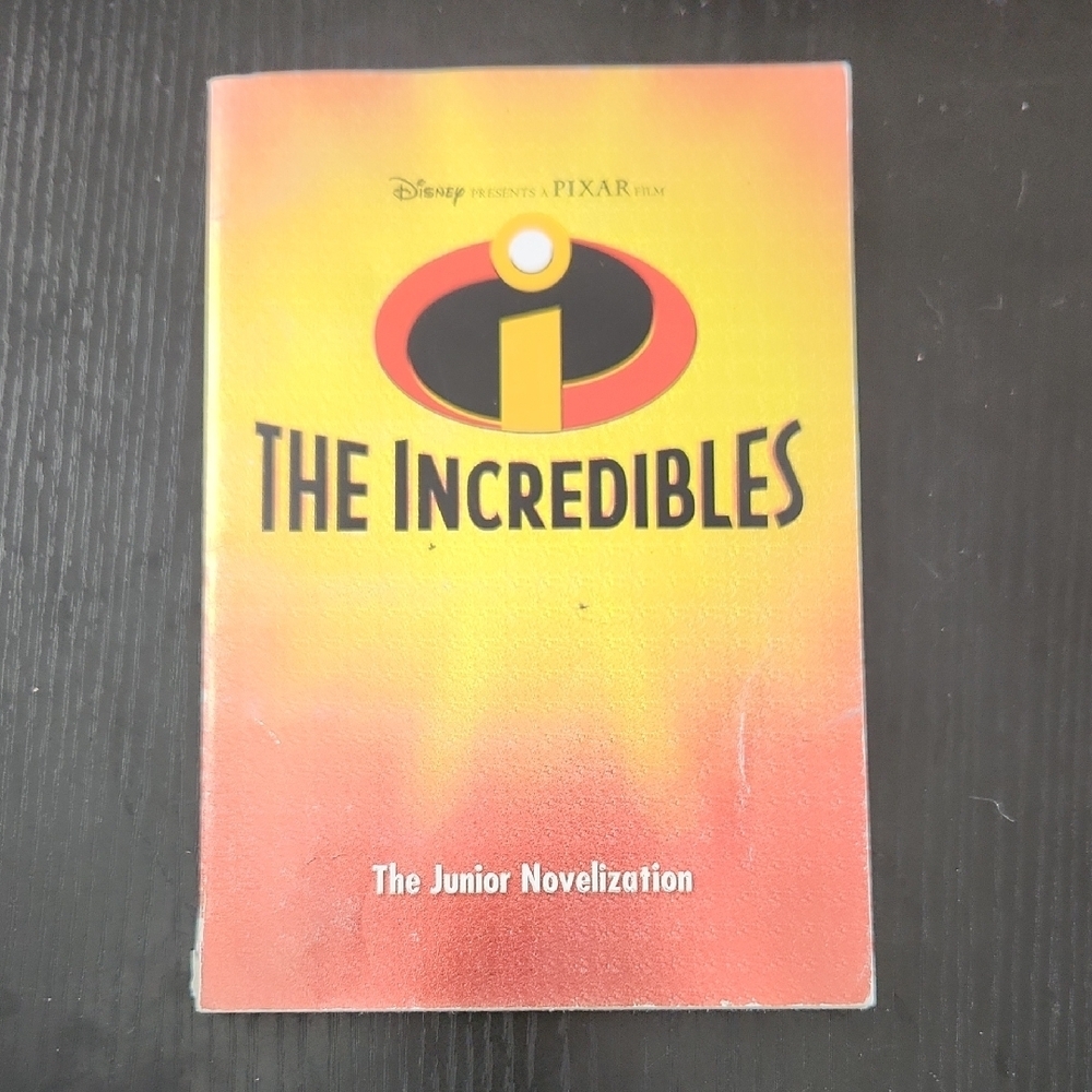 The Incredibles Junior Novelization Book